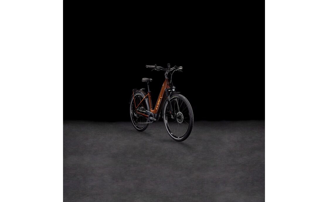 Cube Touring Hybrid Pro 625 - 625 Wh - 28 Zoll - Tiefeinsteiger - 2025