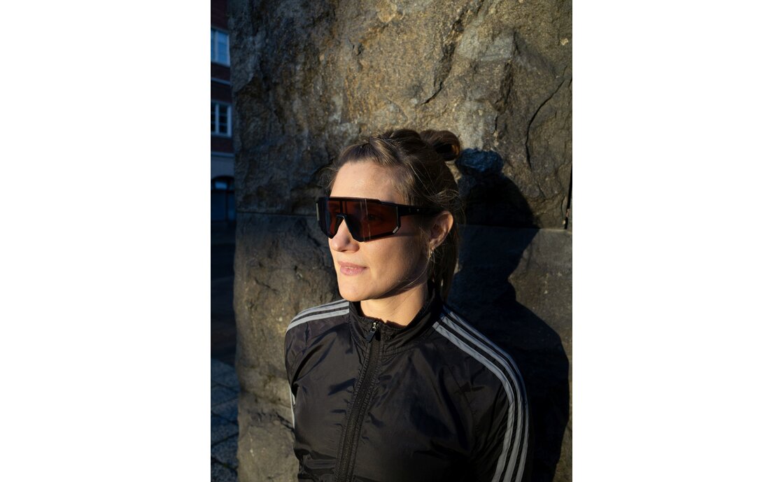 CHPO Siri Black - Amber