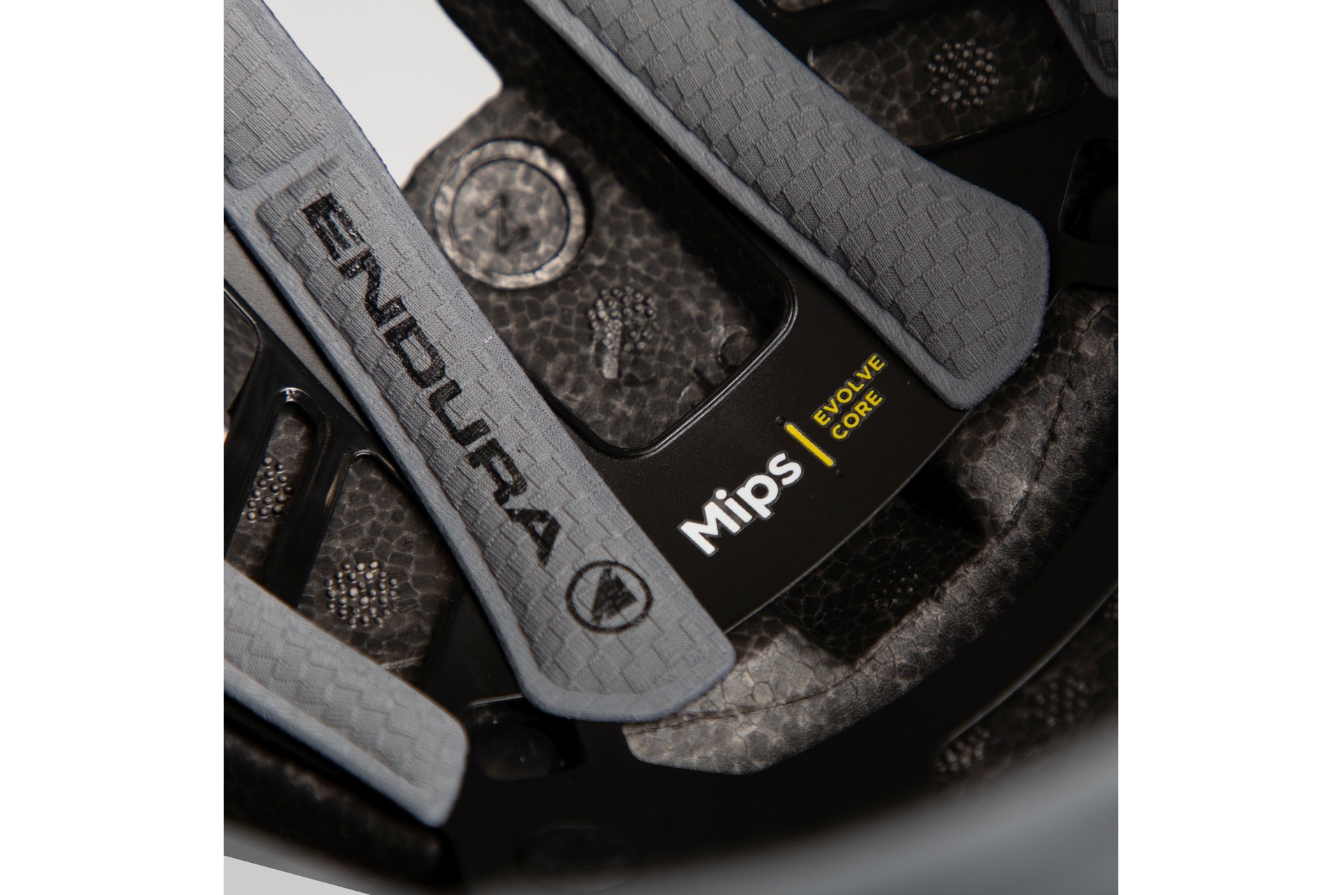 Endura Xtract MIPS Helm