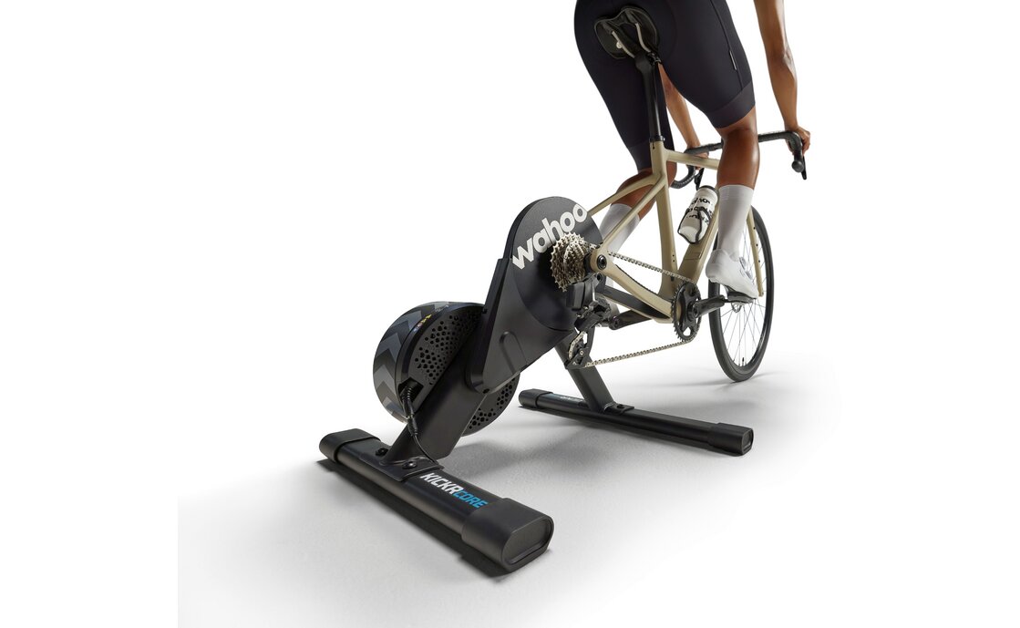 Wahoo KICKR Core 2 + Zwift Click and Cog 