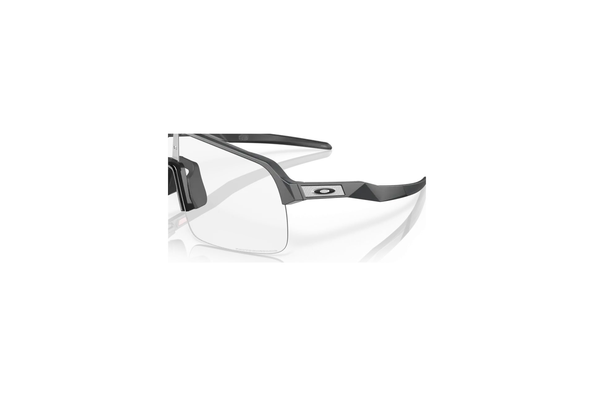 Oakley Sutro Lite Matte Carbon/Clear To Black Iridium Photochromic