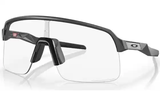Sportbrille - Oakley Sutro Lite Matte Carbon/Clear To Black Iridium Photochromic