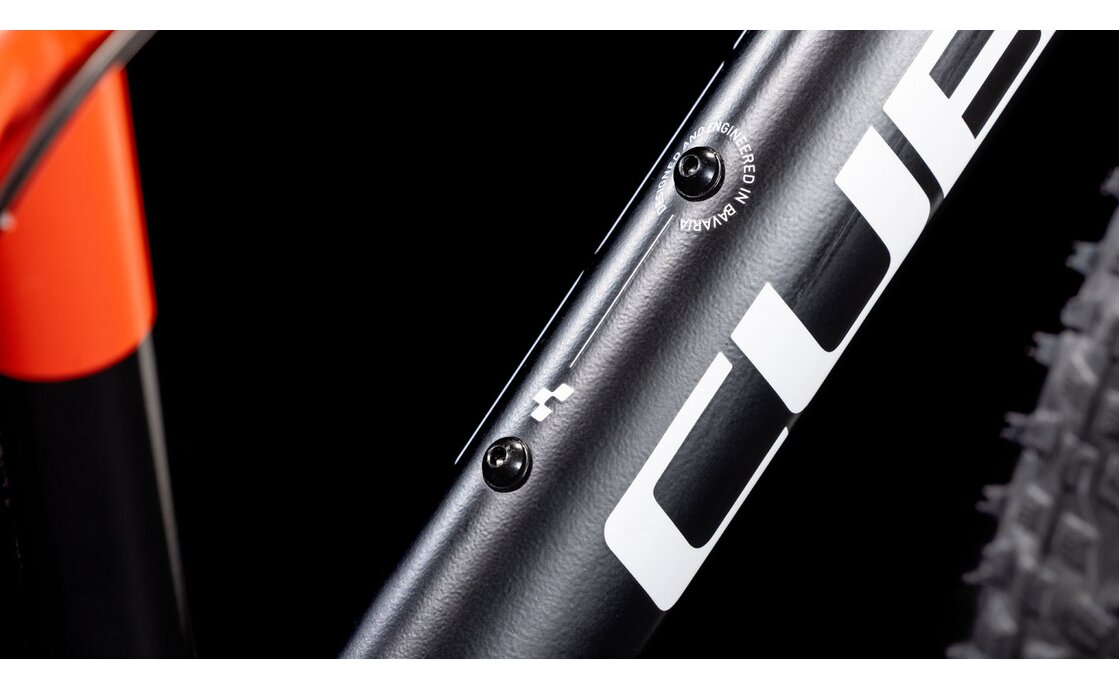 Cube Reaction 240 Pro - 24 Zoll - Diamant - 2026