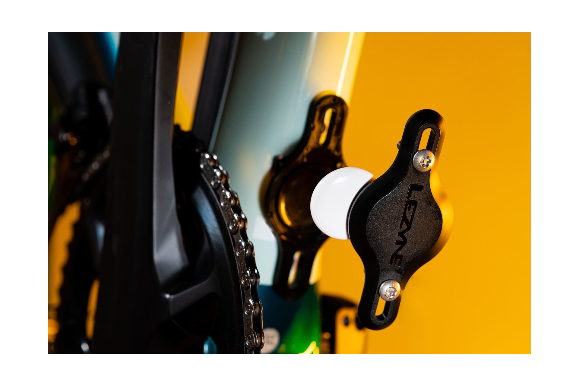 Lezyne Matrix Bike Tagger für AirTag