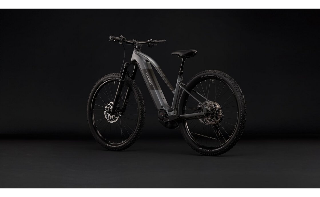 Cube Reaction Hybrid Race 800 - 800 Wh - 27,5 Zoll - Trapez