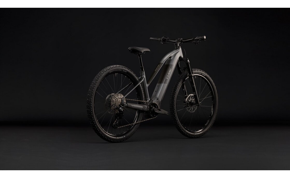 Cube Reaction Hybrid Race 800 - 800 Wh - 27,5 Zoll - Trapez