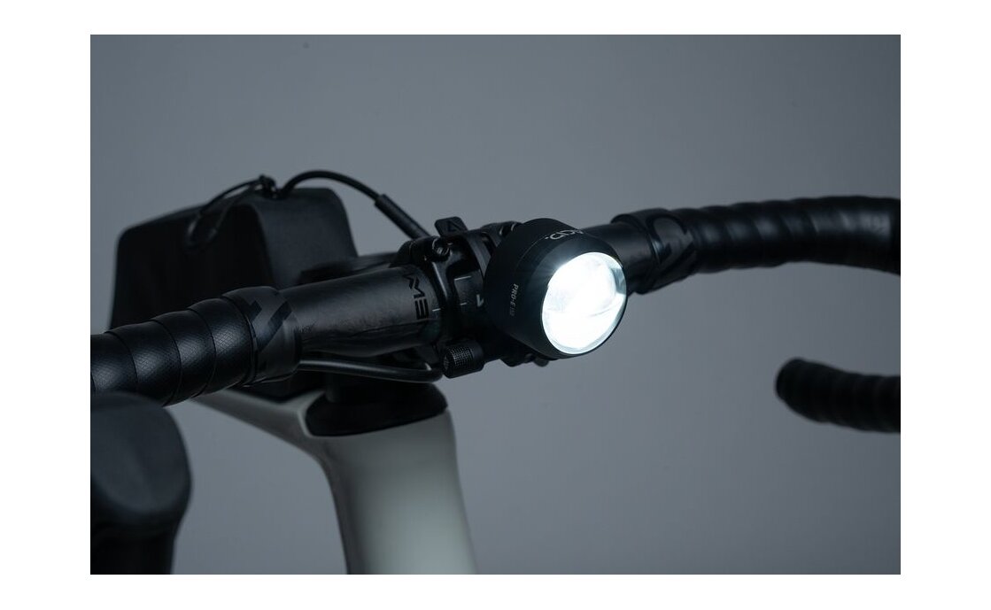 Cube ACID Frontlicht Pro-E 150 Powerbank