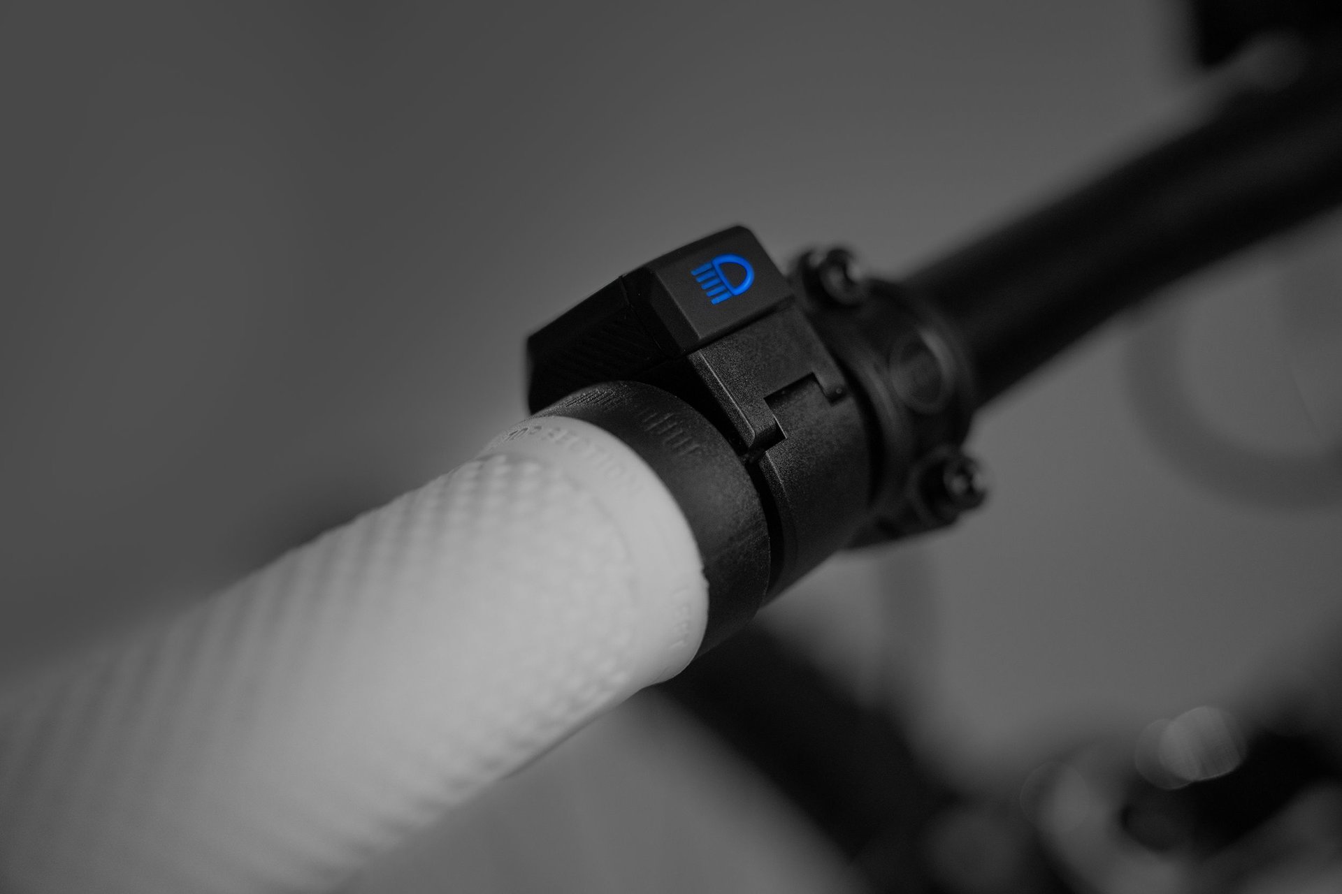 Cube ACID Frontlicht Pro-E 200 HB Powerbank