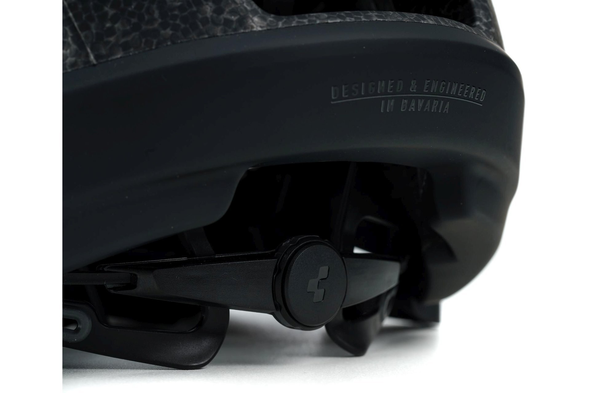 Cube Helm HERON MIPS