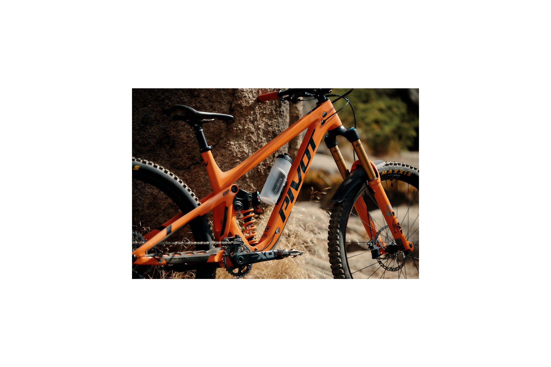 Fidlock Twist Trinkflasche 600 mit Bike Base Flaschenhalter