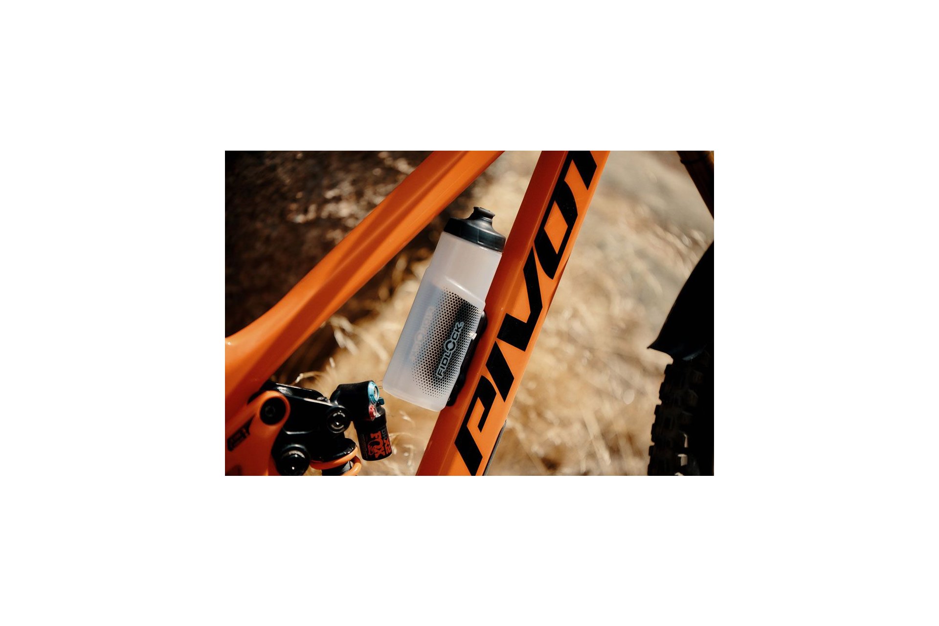 Fidlock Twist Trinkflasche 600 mit Bike Base Flaschenhalter