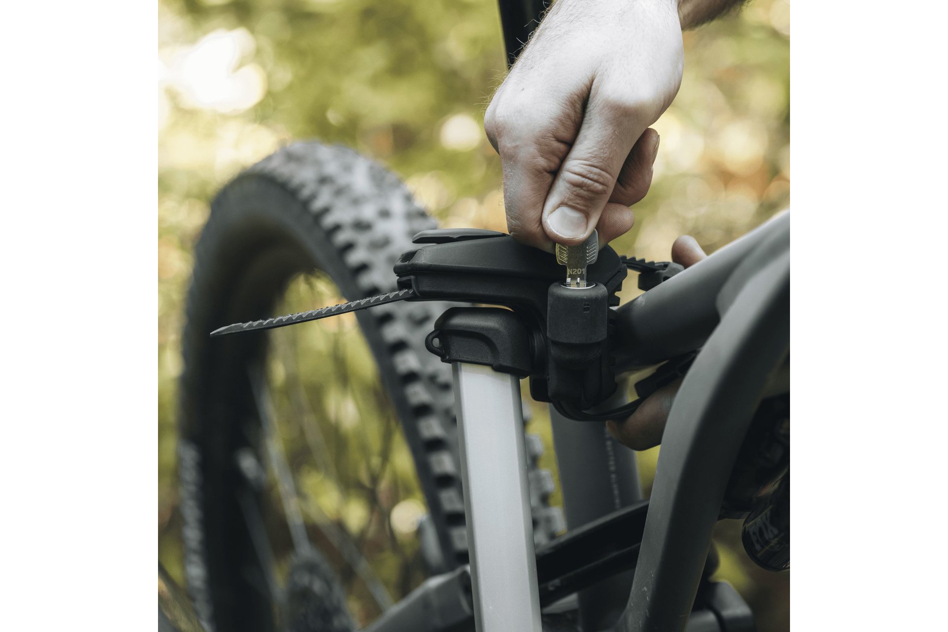 Thule Epos ParkSecure Kupplungstr&auml;ger f&uuml;r 3 Fahrr&auml;der