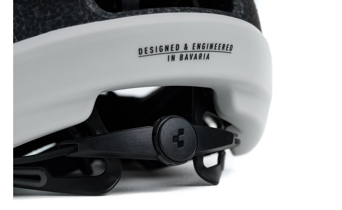 Cube Helm HERON MIPS