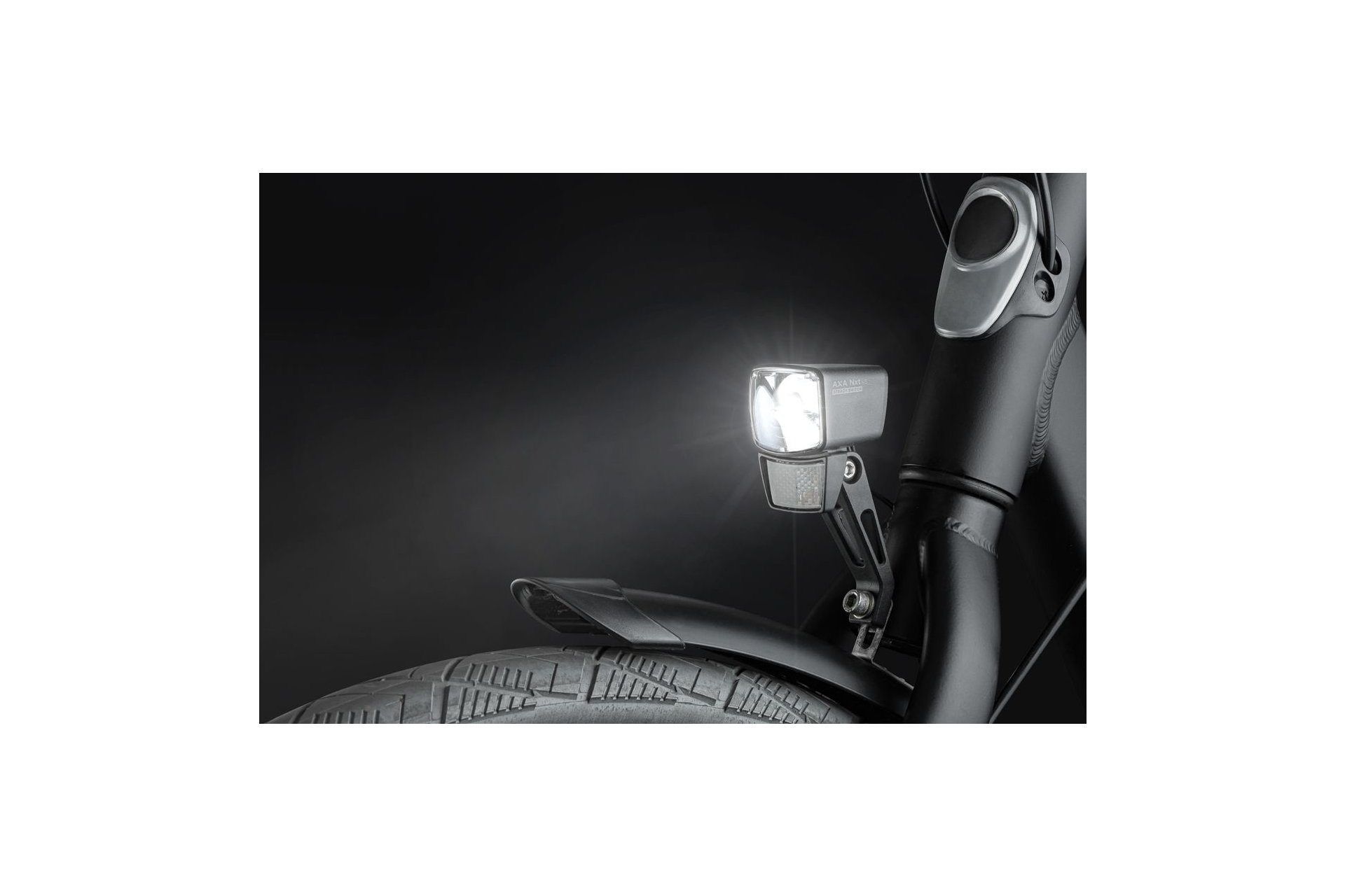 AXA NXT 45 Dynamo Steady Switch Front Dynamo + EBike Lights