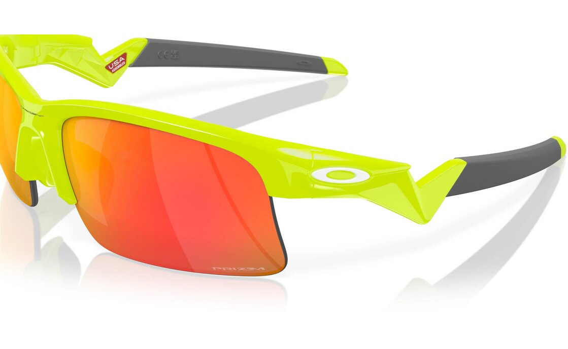 Oakley Capacitor Polished Retina Burn - Prizm Ruby