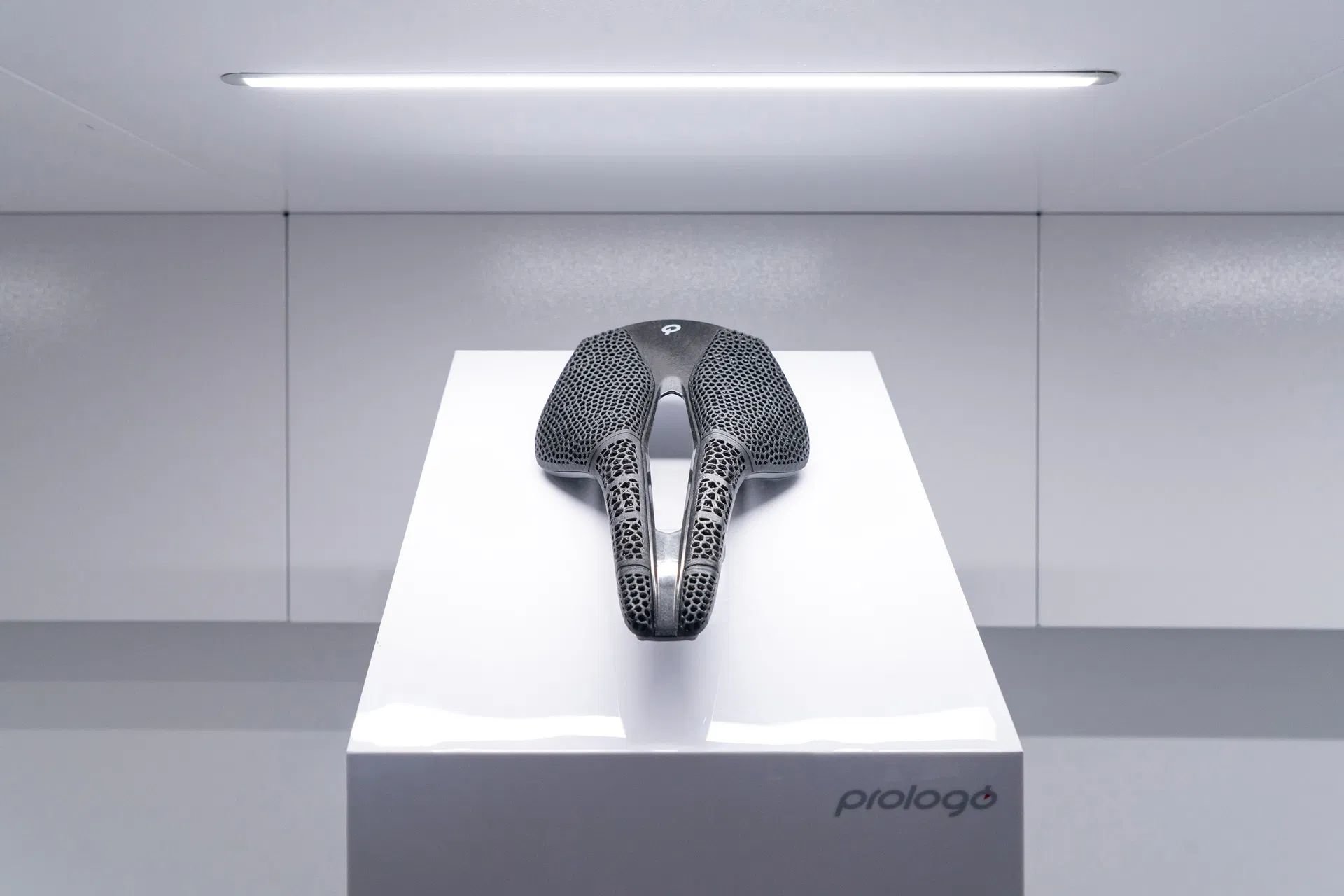 Prologo Sattel Nago R4 Pas 3DMSS 137 Nack