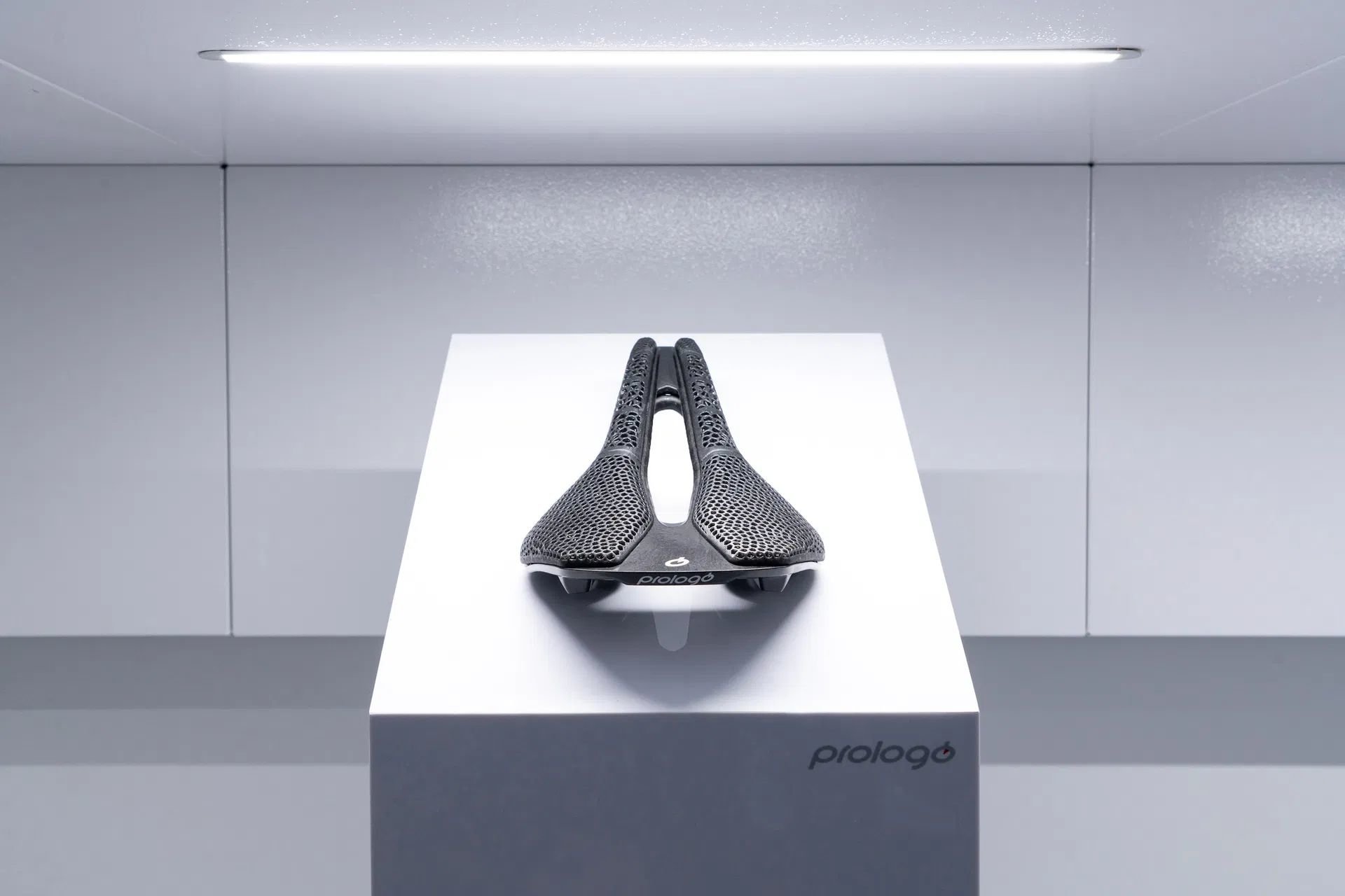 Prologo Sattel Nago R4 Pas 3DMSS 137 Nack