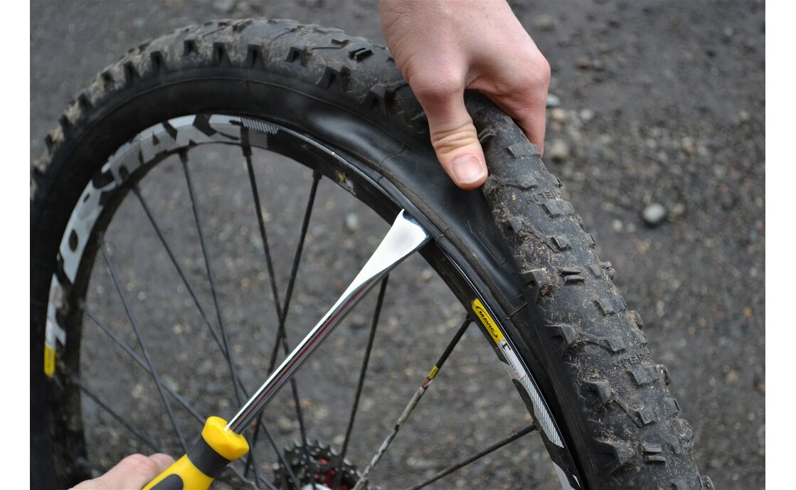 PEDROS Downhill Reifenheber