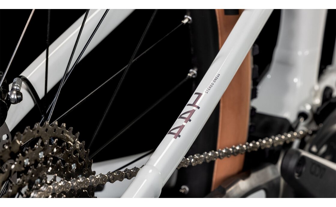 Cube Stereo Hybrid ONE44 Pro 800 - 800 Wh - 27,5 Zoll - Fully