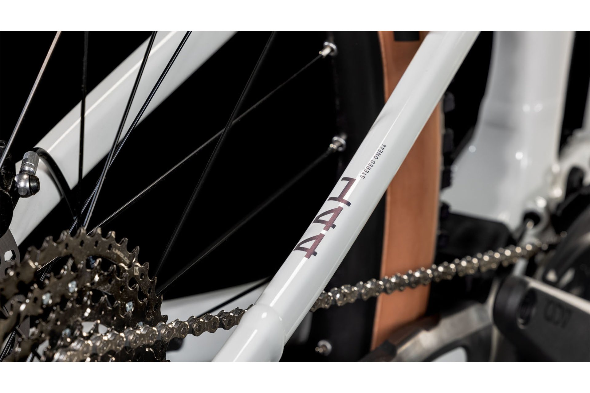 Cube Stereo Hybrid ONE44 Pro 800 - 800 Wh - 27,5 Zoll - Fully