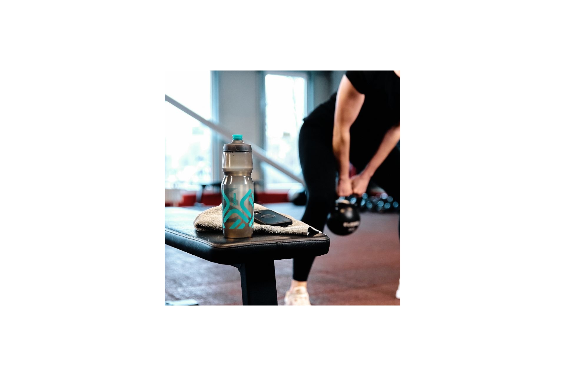 Fidlock Twist Trinkflasche 750 antibacterial mit Bike Base Halter