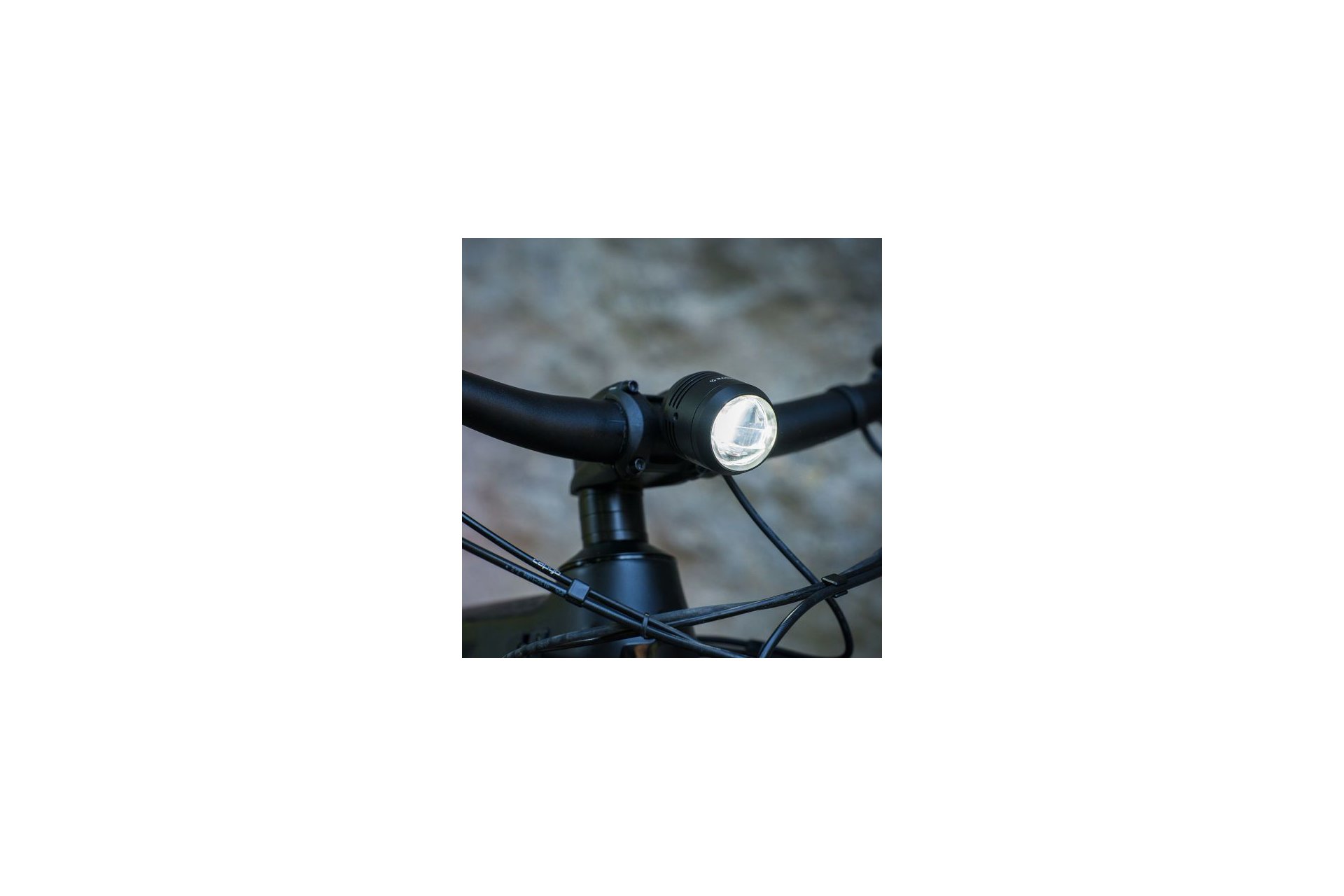 Litemove AC-210 E-Bike Scheinwerfer StVZO Fernlicht, Lenkerhalterung