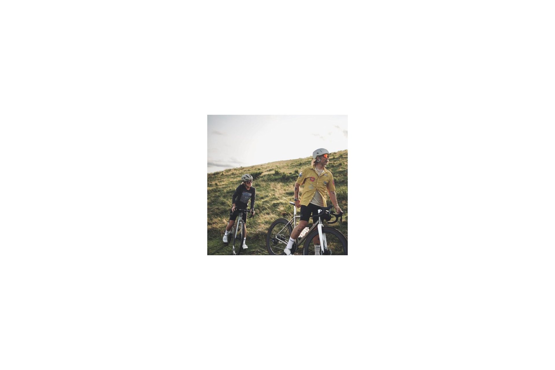 CHPO Siri Photochromic Black - Red Photocromic