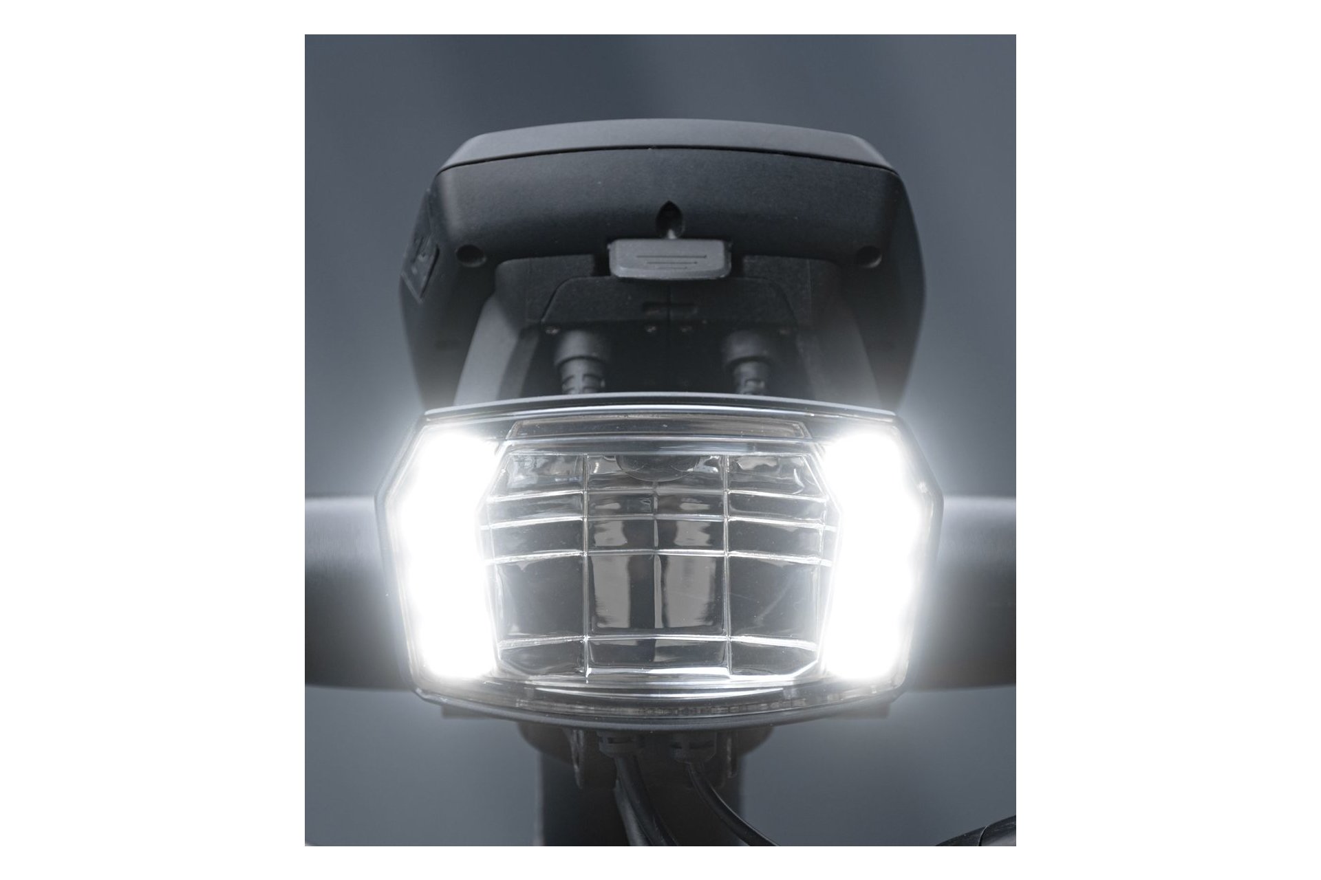 Trelock LS 990 Lighthammer Pro 250 E-Bike Scheinwerfer 12 V - StVZO