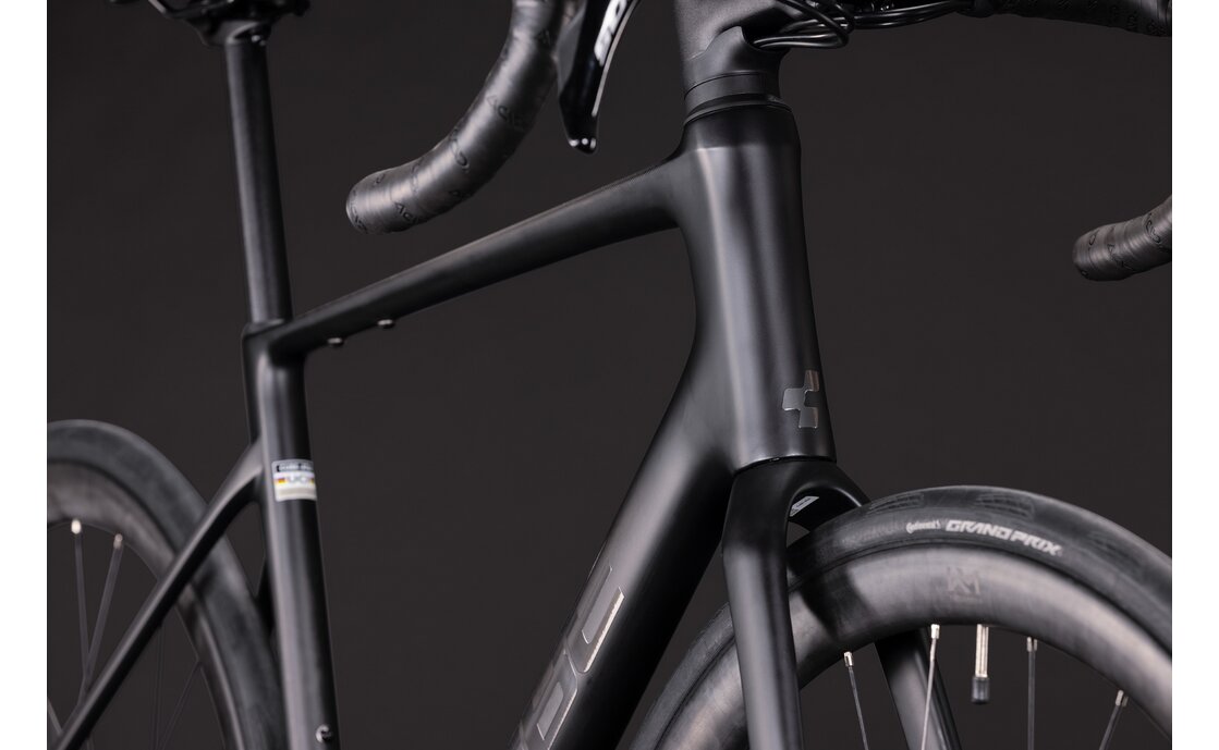 Cube Attain C:62 Race - 28 Zoll - Diamant - 2027