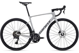 Giant Glory - Giant Defy Advanced 3 - 28 Zoll - Diamant - 2026