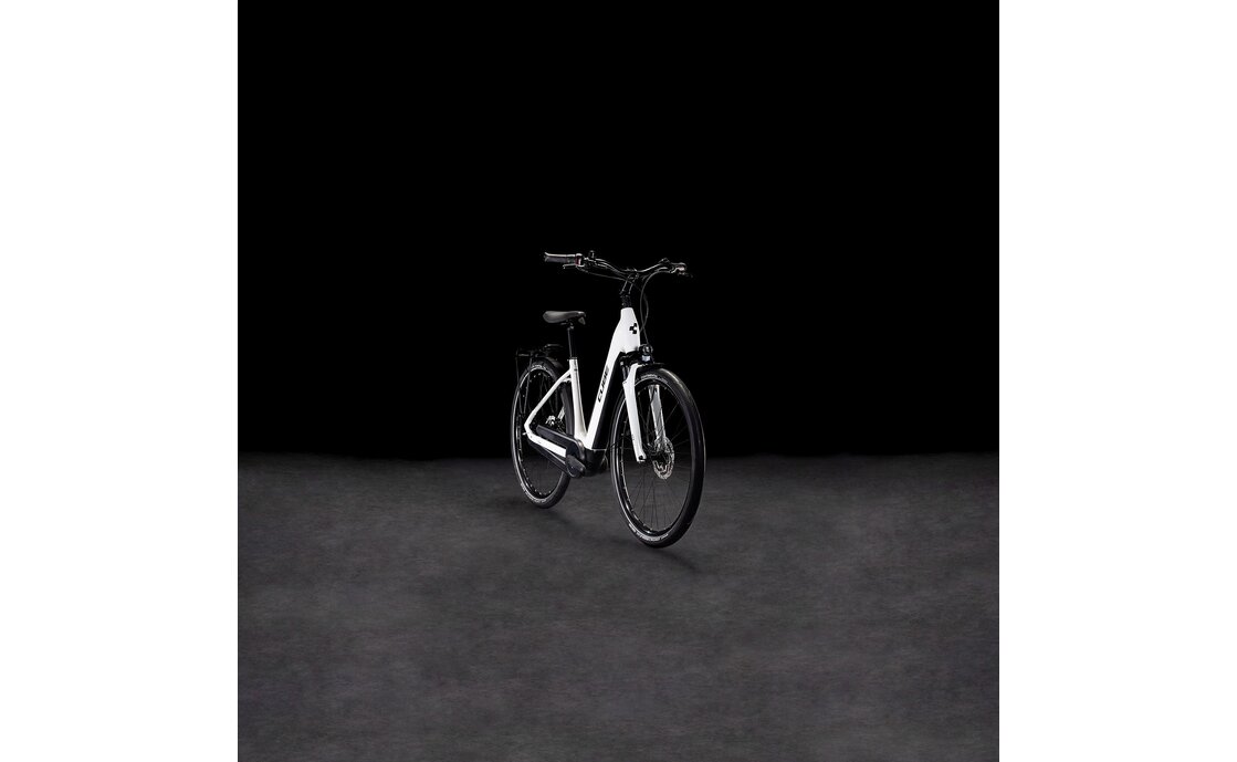 Cube Supreme Hybrid Comfort ONE 500 - 500 Wh - 28 Zoll - Tiefeinsteiger - 2025