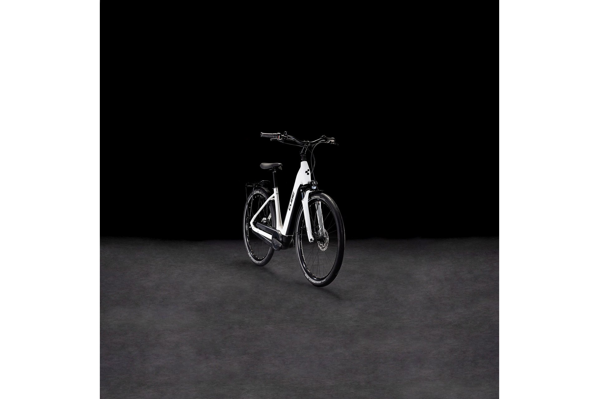 Cube Supreme Hybrid Comfort ONE 500 - 500 Wh - 28 Zoll - Tiefeinsteiger - 2025