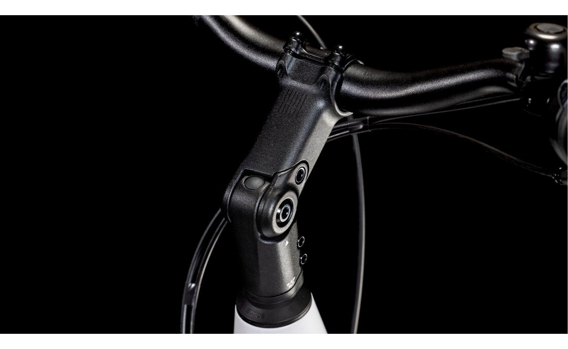 Cube Supreme Hybrid Comfort ONE 500 - 500 Wh - 28 Zoll - Tiefeinsteiger - 2025