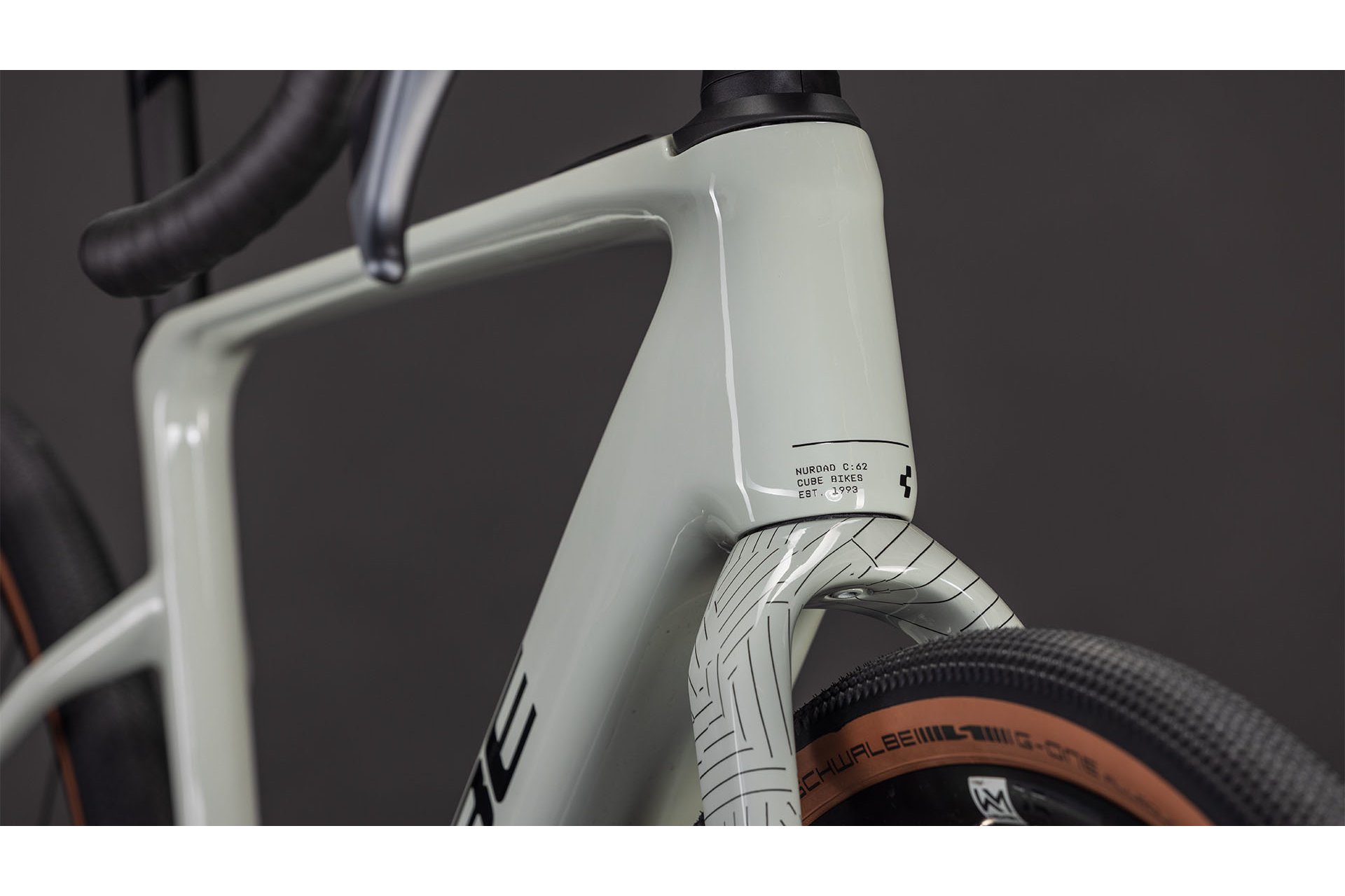 Cube Nuroad Hybrid C:62 Race 400X - 400 Wh - 28 Zoll - Diamant - 2026