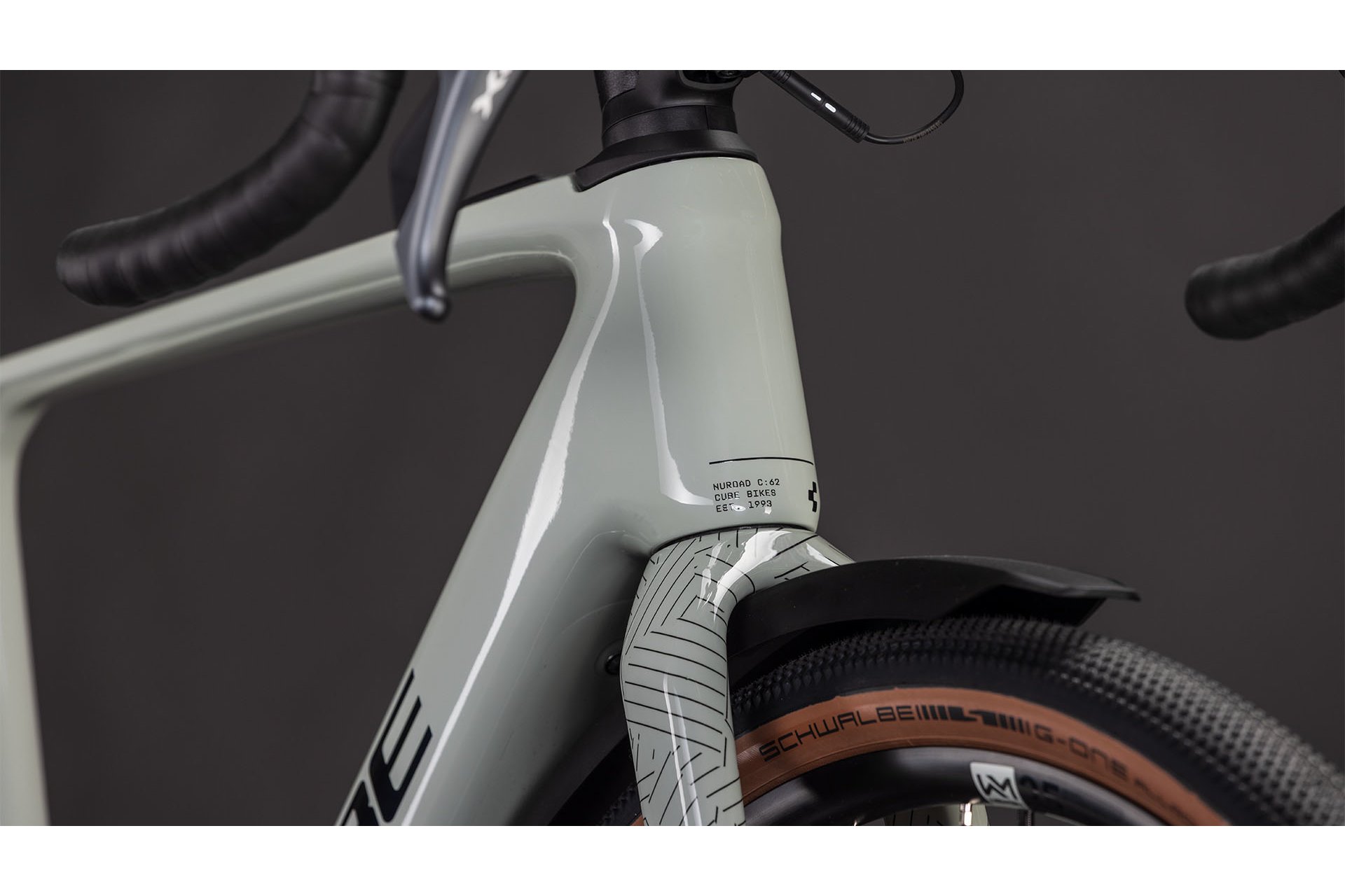 Cube Nuroad Hybrid C:62 Race 400X FE - 400 Wh - 28 Zoll - Diamant - 2026