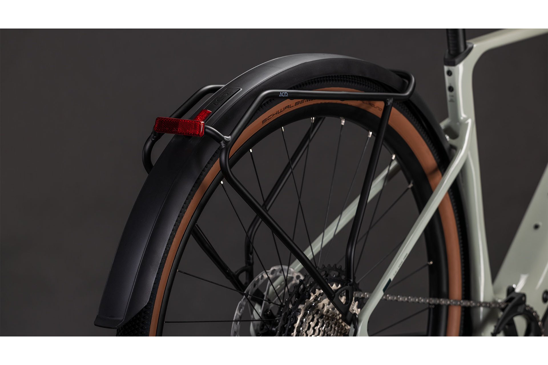 Cube Nuroad Hybrid C:62 Race 400X FE - 400 Wh - 28 Zoll - Diamant - 2026