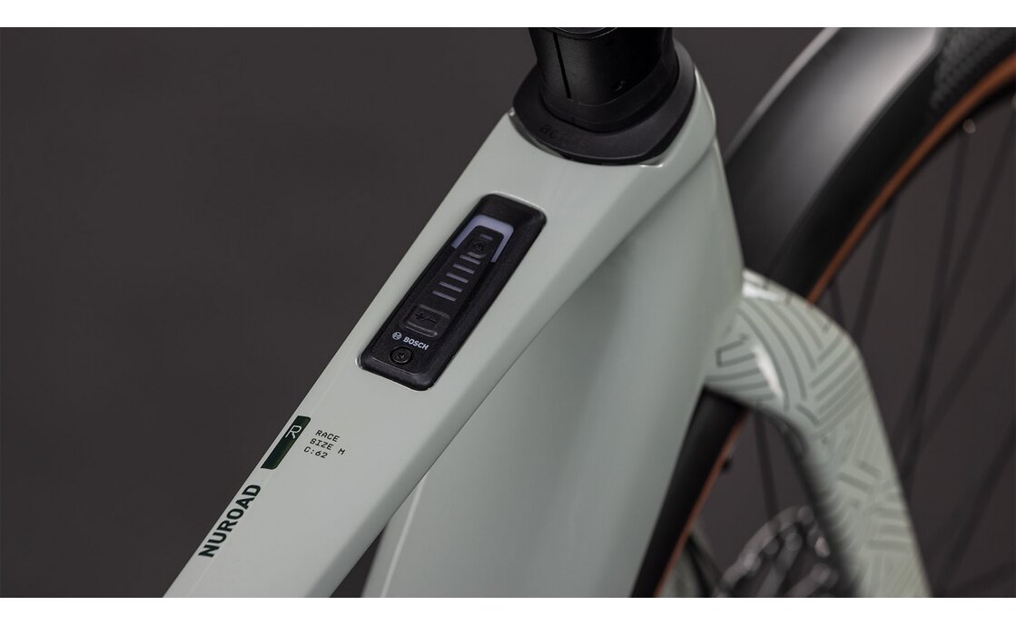 Cube Nuroad Hybrid C:62 Race 400X FE - 400 Wh - 28 Zoll - Diamant - 2026