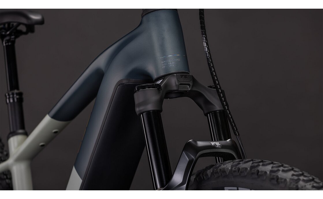 Cube Reaction Hybrid SLT 800 - 800 Wh - 27,5 Zoll - Diamant