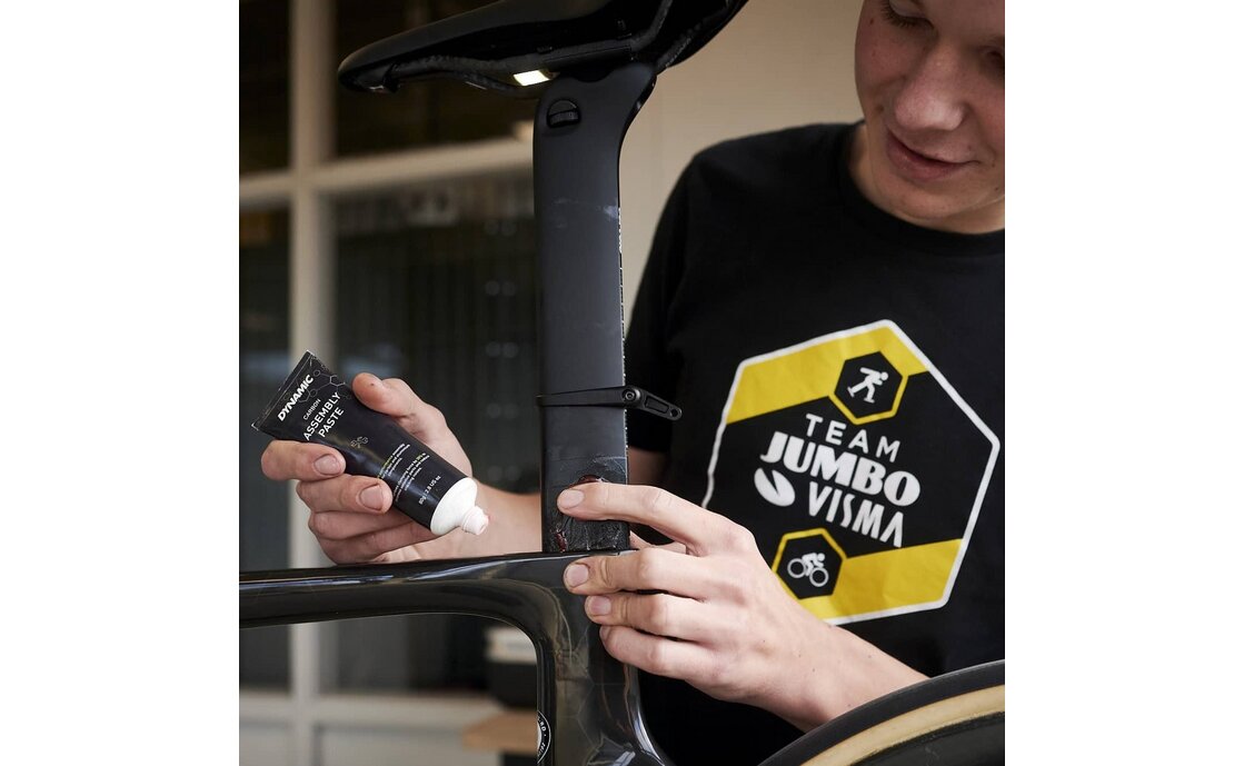 Dynamic Carbon Montagepaste - 5g