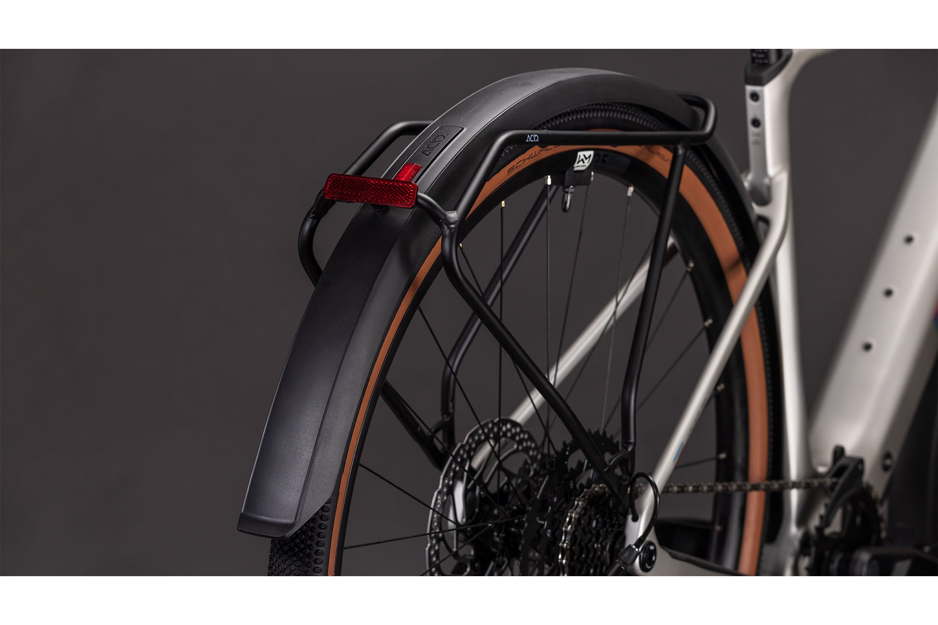 Cube Nulane Hybrid C:62 Race 400X FE - 400 Wh - 28 Zoll - Diamant - 2026