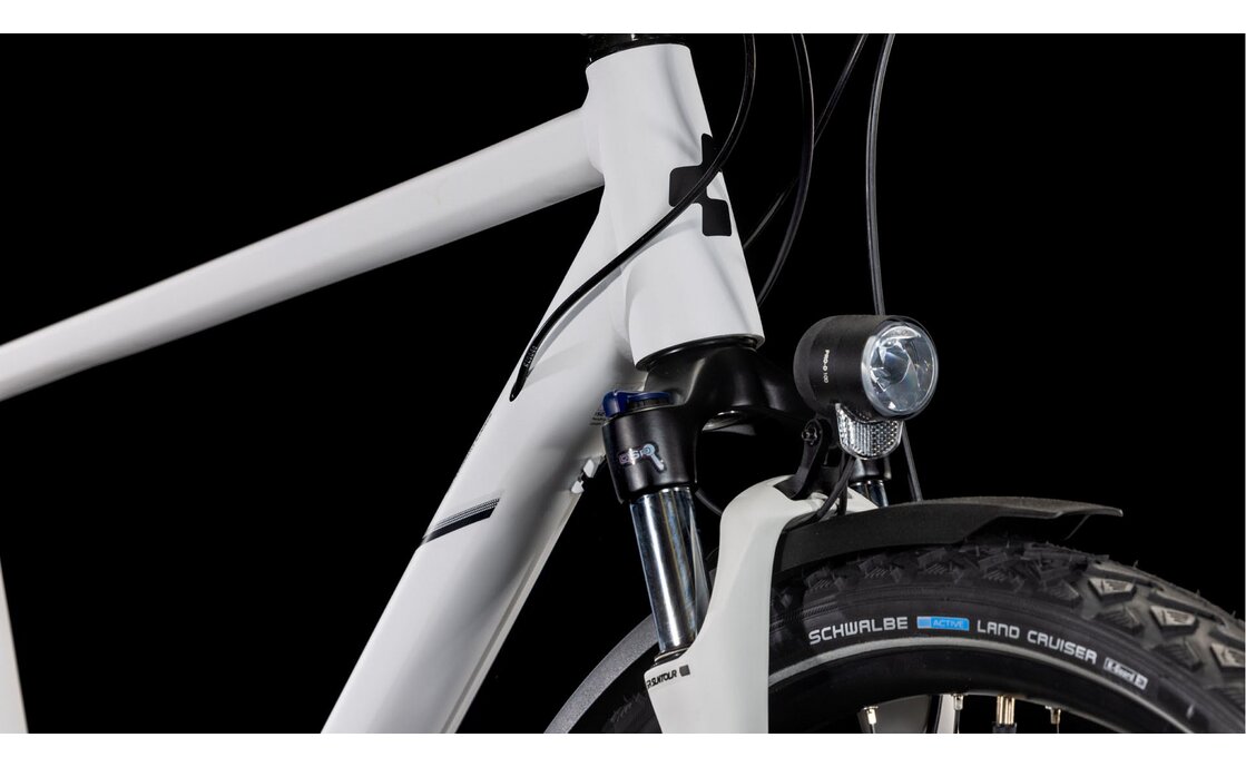 Cube Nature Pro Allroad - 28 Zoll - Diamant - 2026