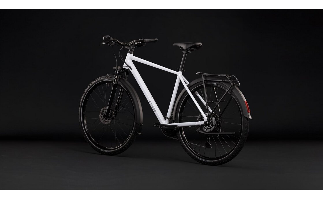 Cube Nature Pro FE - 28 Zoll - Diamant - 2027