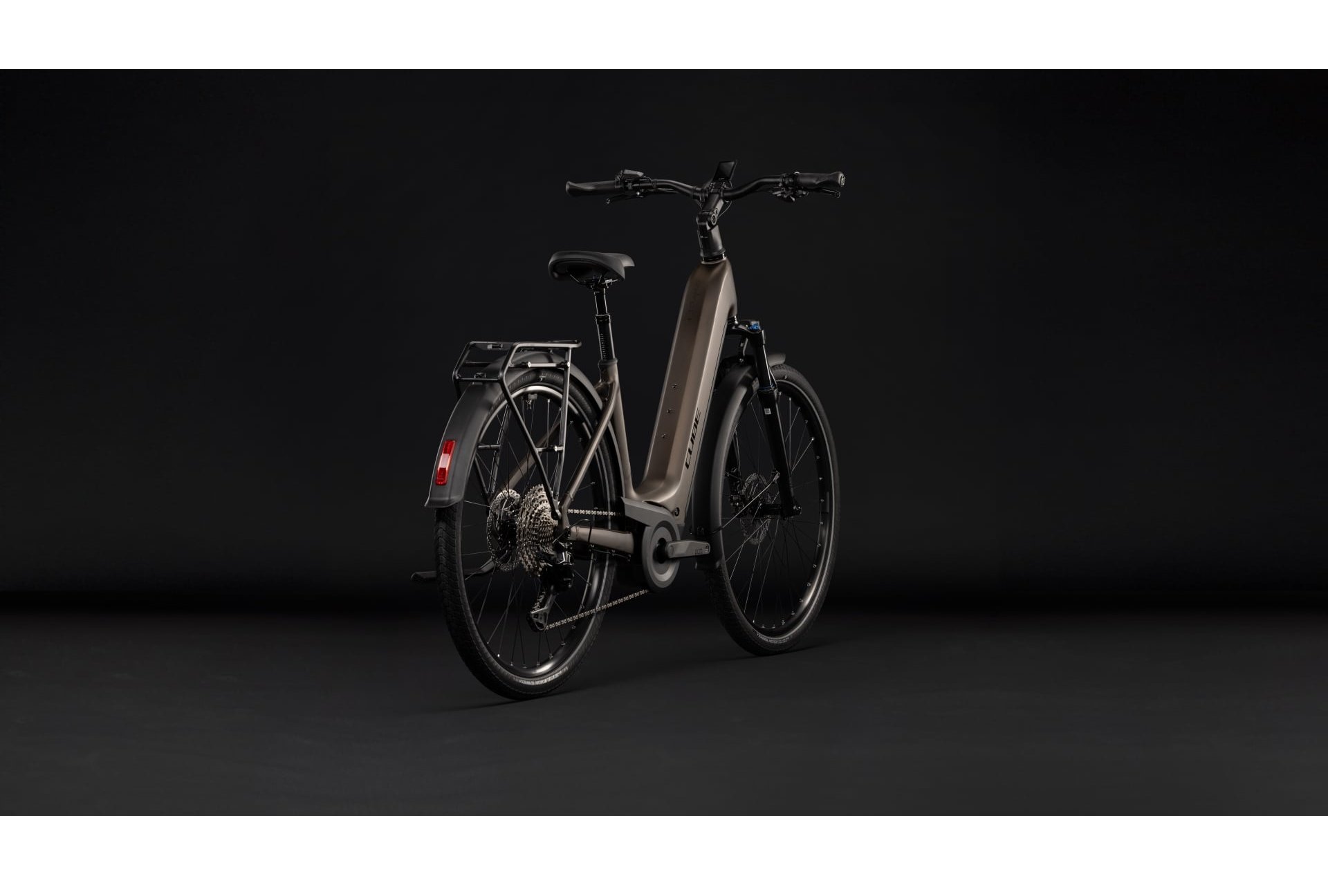 Cube Touring Hybrid Pro 800 - 800 Wh - 28 Zoll - Tiefeinsteiger - 2027