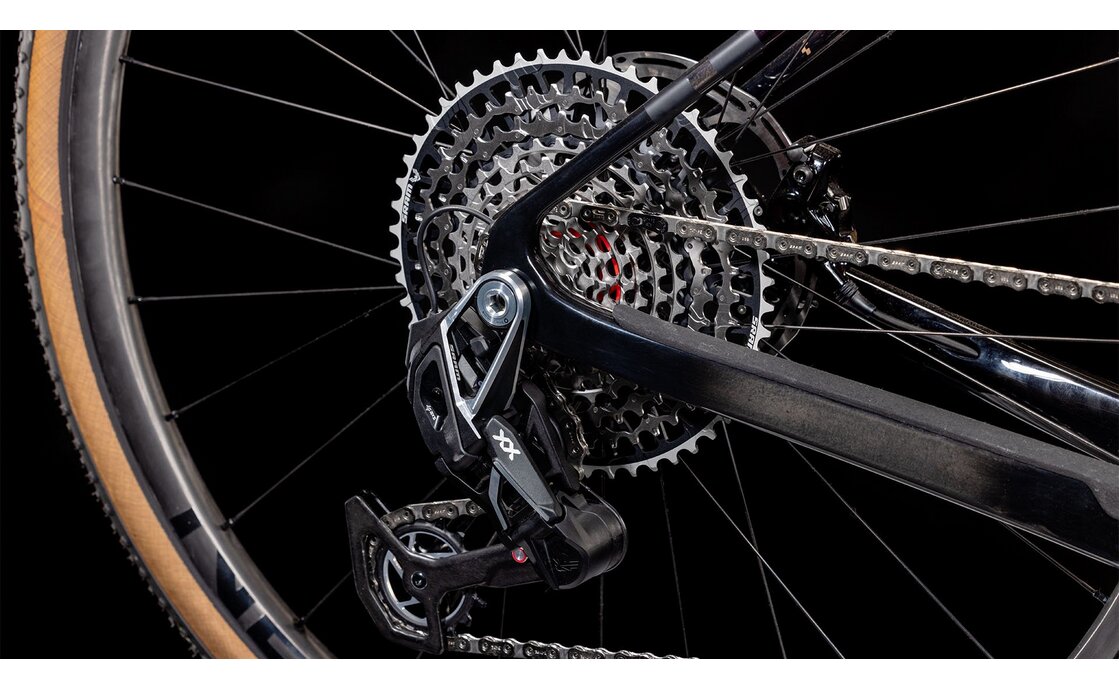 Cube Nuroad Hybrid C:62 SLT 400X - 400 Wh - 28 Zoll - Diamant - 2025