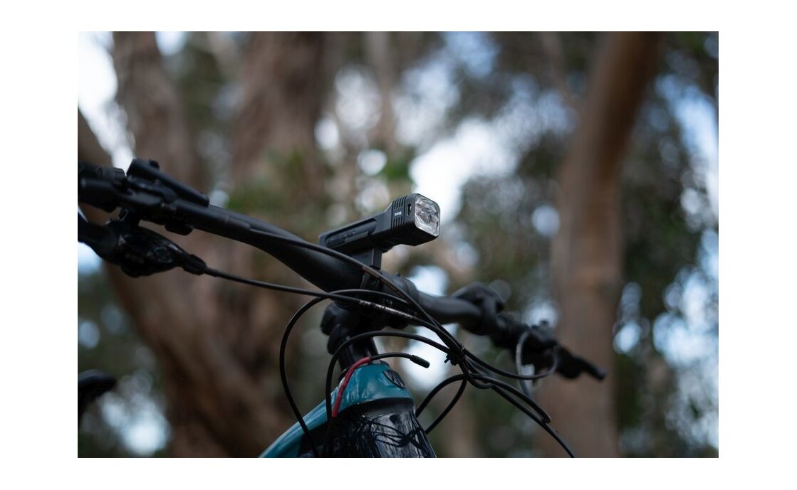 Knog Blinder 80 + Cobber Lil Twinpack Akku Beleuchtungsset StVZO