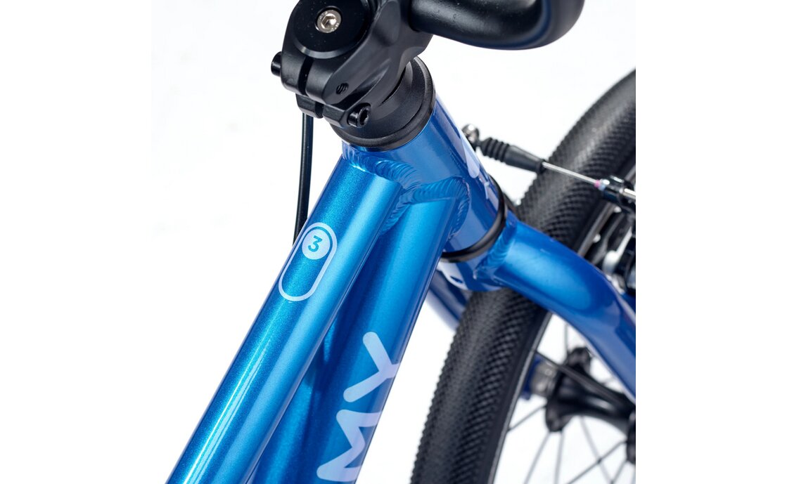 Academy Grade 3 Belt - 16 Zoll - Diamant - 2026