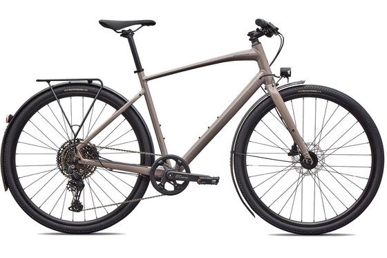 mit Beleuchtung - Trekkingräder - Specialized Sirrus X 3.0 EQ - 28 Zoll - Diamant - 2026