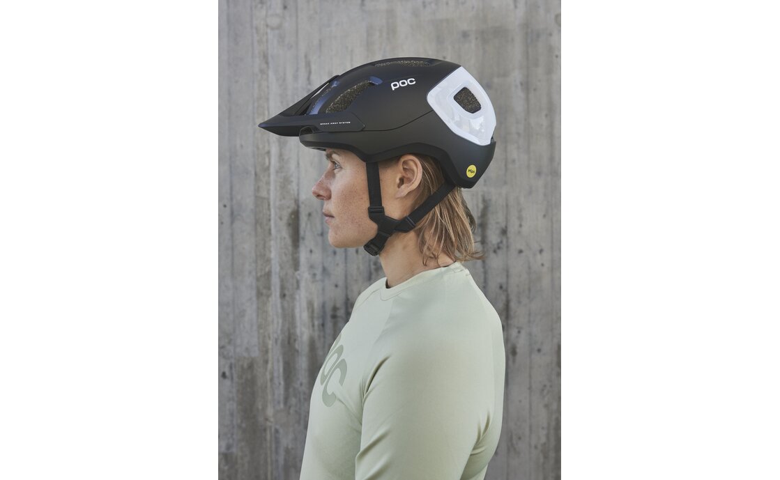 POC Axion Race MIPS