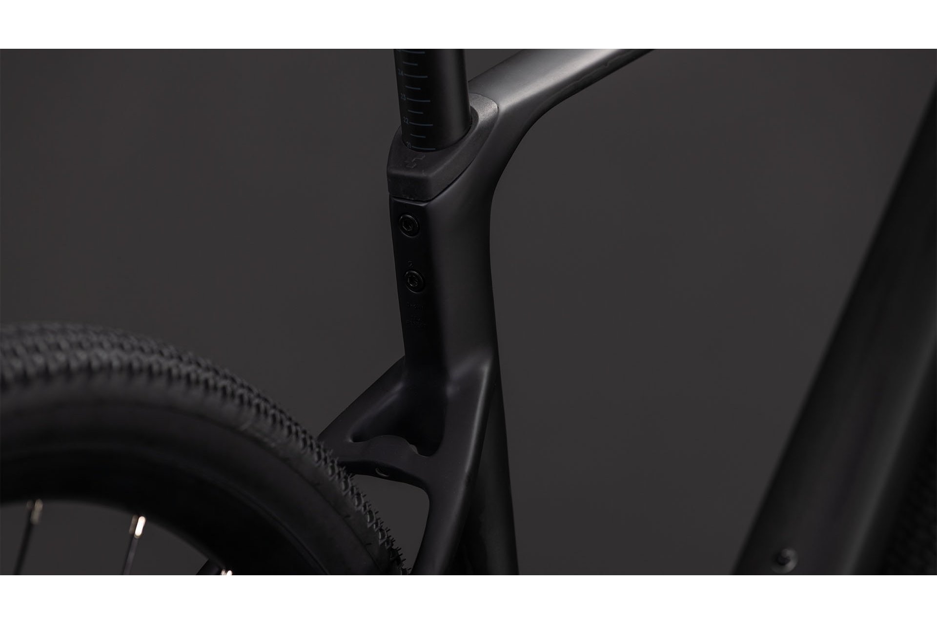 Cube Nuroad C:62 ONE - 28 Zoll - Diamant - 2026