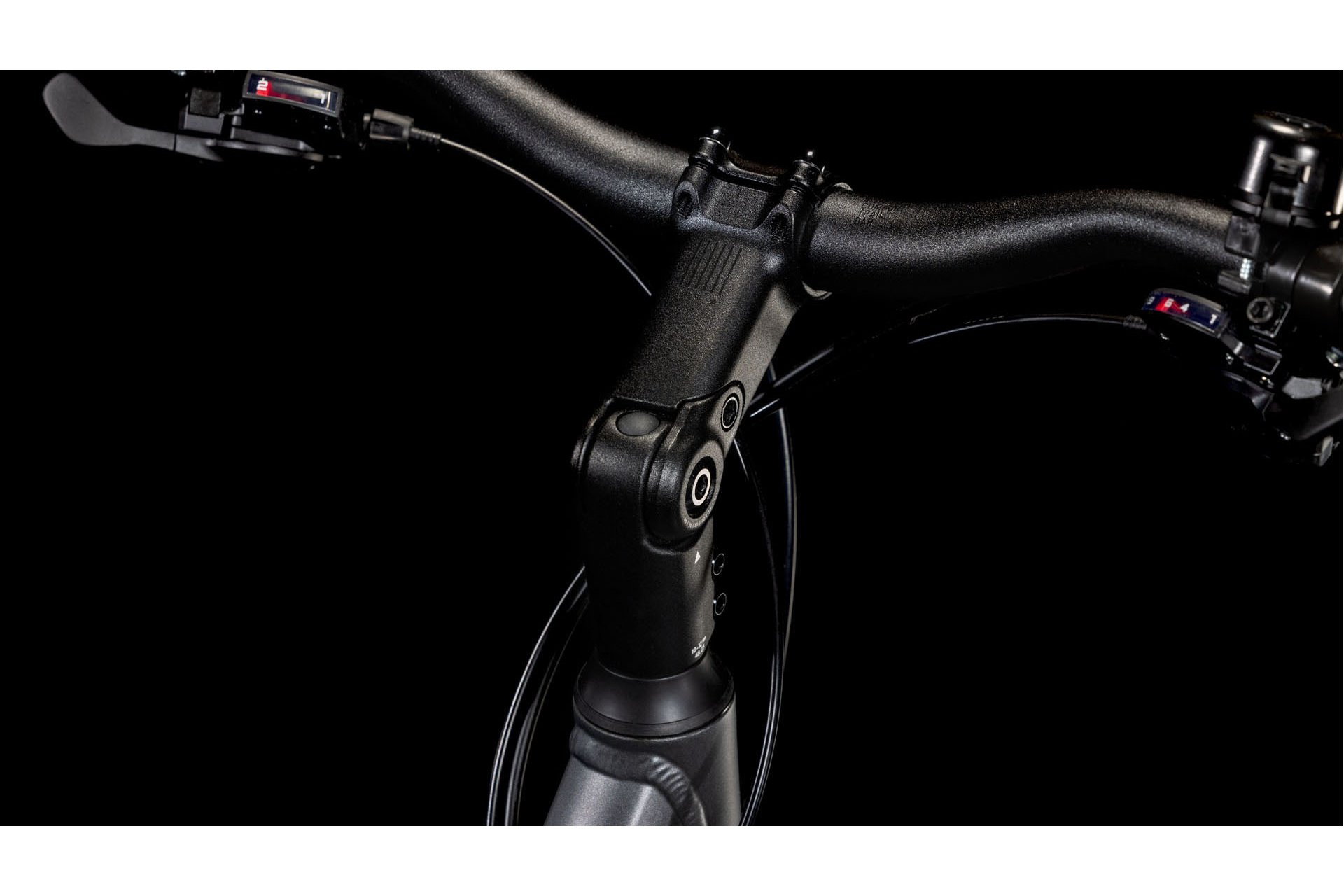 Cube Touring Pro - 28 Zoll - Tiefeinsteiger - 2025